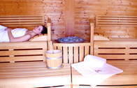 Sauna 3-Sterne GlasHotel in Zwiesel im Bayerischen Wald (Wohltuende Wärme erwartet Sie in der Sauna im 3-Sterne GlasHotel in Zwiesel im Bayerischen Wald.)